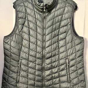 Men's Quilted Black Vest